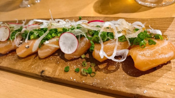 サーモンバル パーシャ(SALMONBAL PARTIA)>