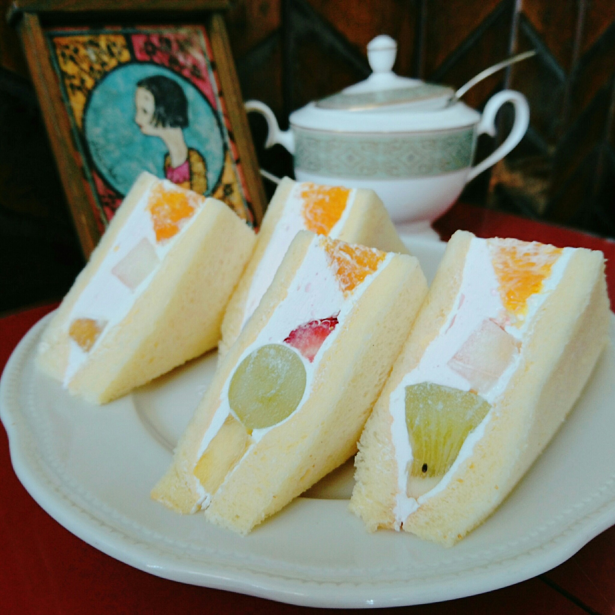 静香 京都 見た目も美味しいフルーツサンドが名物 創業80年のレトロな老舗喫茶店
