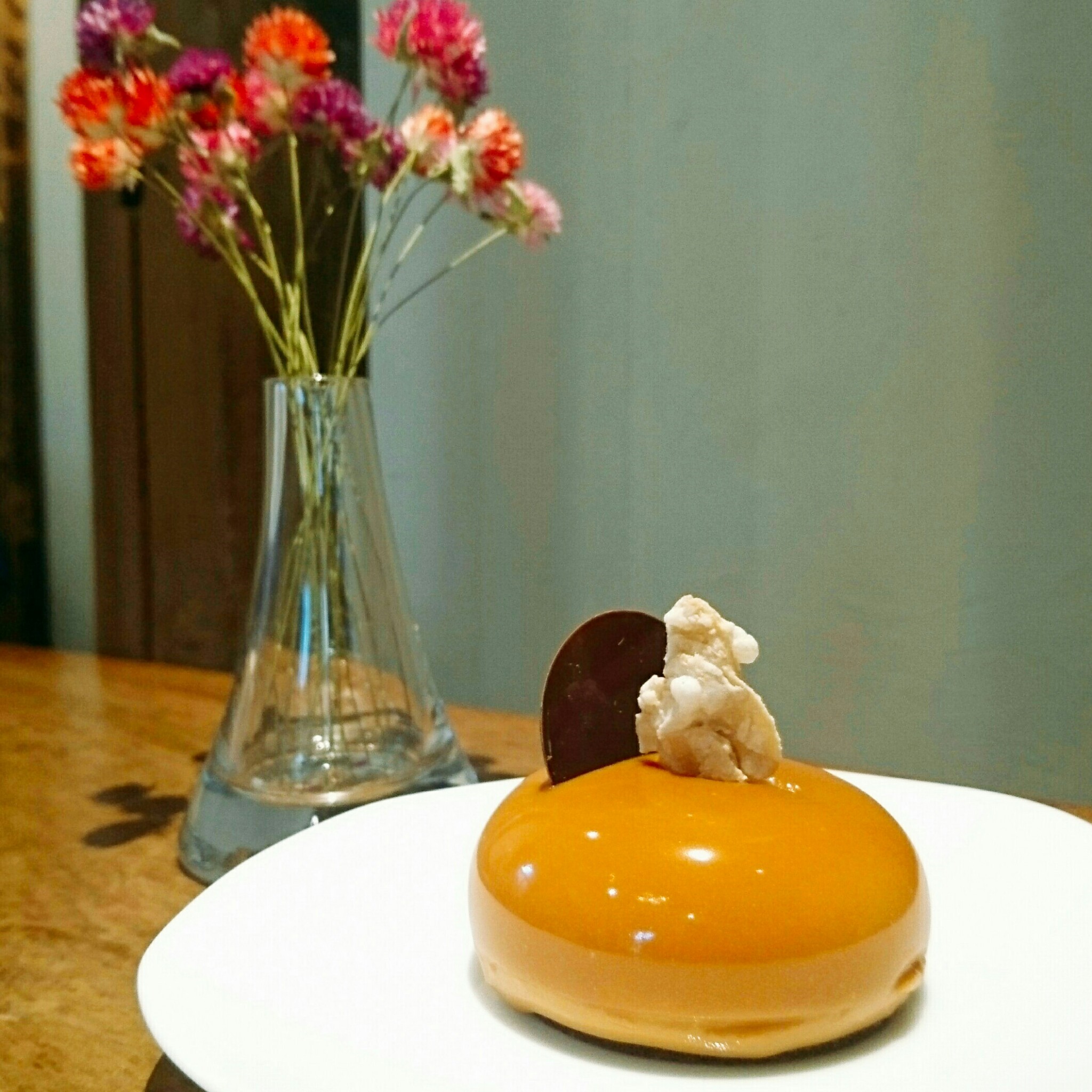 パティスリー ニジュウサン 中崎町 メイプルショコラが絶品 イートインもできる可愛くて小さなパティスリー けんけんの関西食べある記