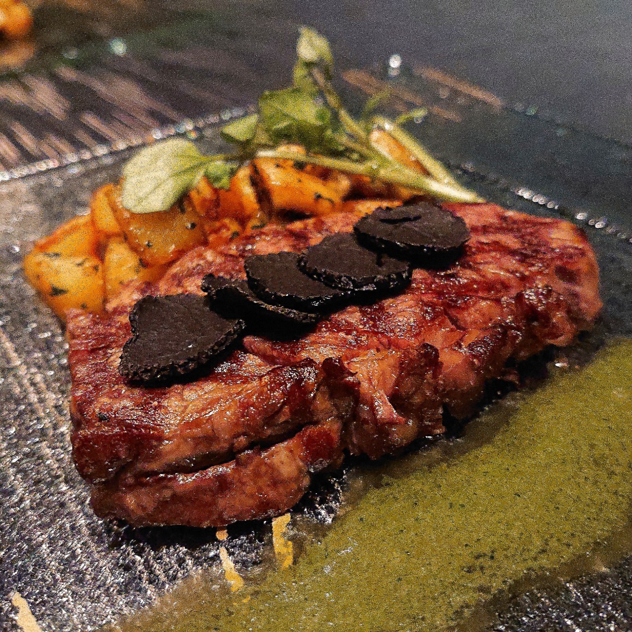 逢坂 十三 鉄板焼きの次はフレンチを堪能 デートや記念日にぴったりなロケーション最高のお店 けんけんの関西食べある記