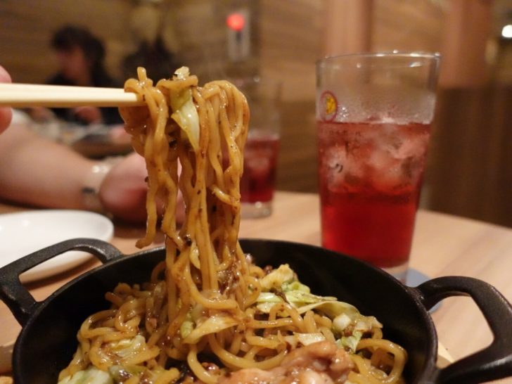 焼きそばとハイボールpack パック 京都 特製生麺がもっちもちで旨い 飲み歩いた〆に最適な焼きそば専門店 けんけんの関西食べある記