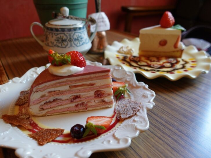 カフェ デ アゲンダ Cafe De Agenda 神戸元町 芸術的な盛り付けに感動 可愛いケーキと空間が楽しめる素敵カフェ