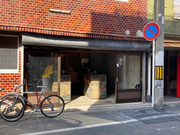 すば Suba 京都 アート空間で食べる蕎麦 おしゃれなネオ立ち食い蕎麦屋